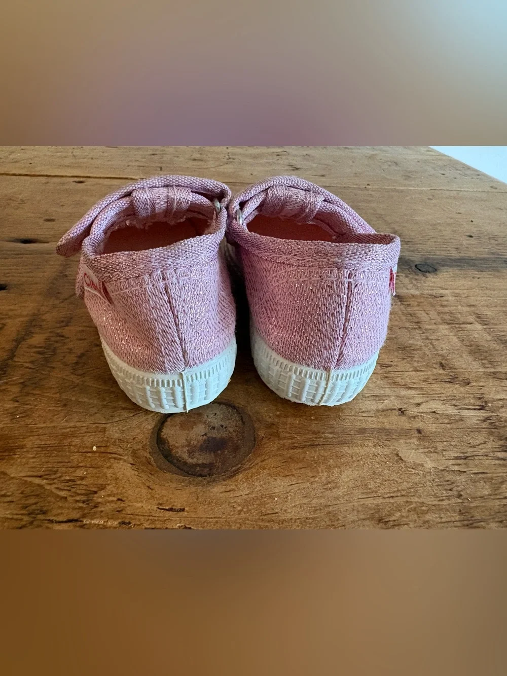 Cienta Sparkly Mary Jane Shoes